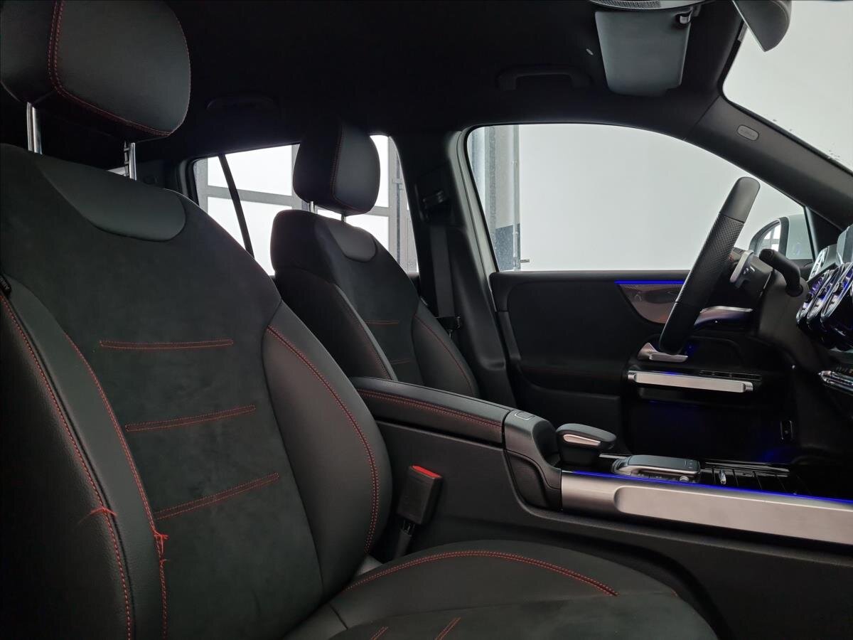 Mercedes-Benz GLB SUV 1,3 l 120 kw
