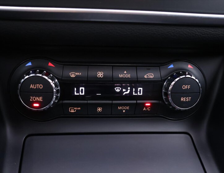 Mercedes-Benz CLA Kombi 2,1 l 100 kw