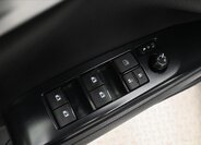 Toyota Camry Sedan / Limuzína 2,5 l 160 kw