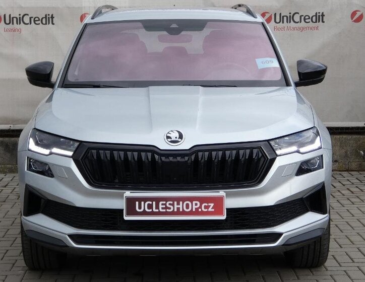Škoda Karoq SUV / Terénní 1,5 l 110 kw