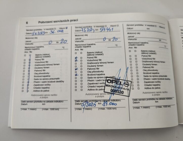 Opel Insignia Kombi 2,0 l 128 kw