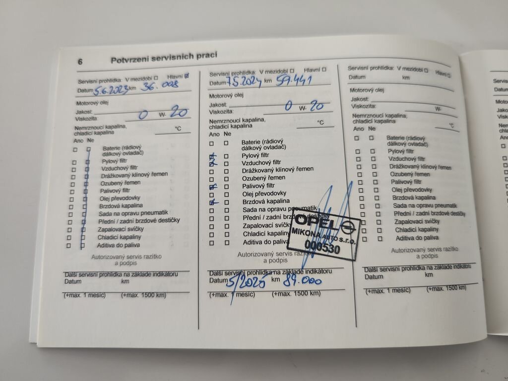 Opel Insignia Kombi 2,0 l 128 kw