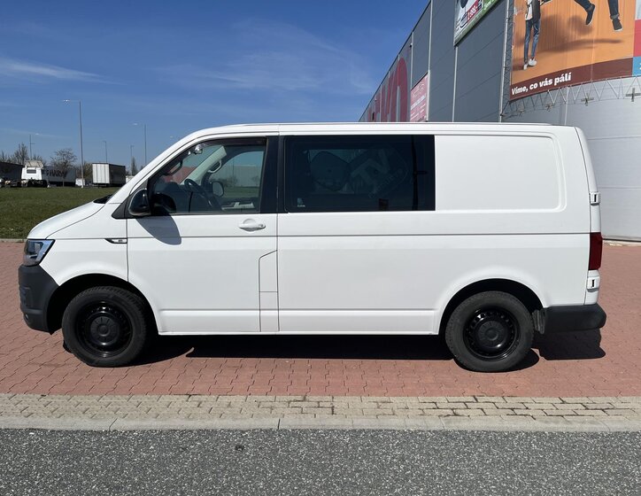 Volkswagen Transporter Kombi 2,0 l 110 kw