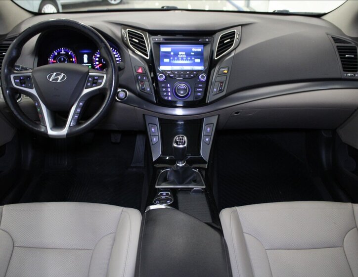 Hyundai i40 Kombi 1,7 l 100 kw