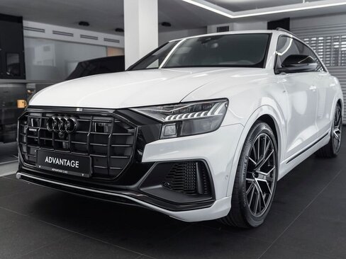 Audi Q8 SUV / Terénní 3,0 l 250 kw