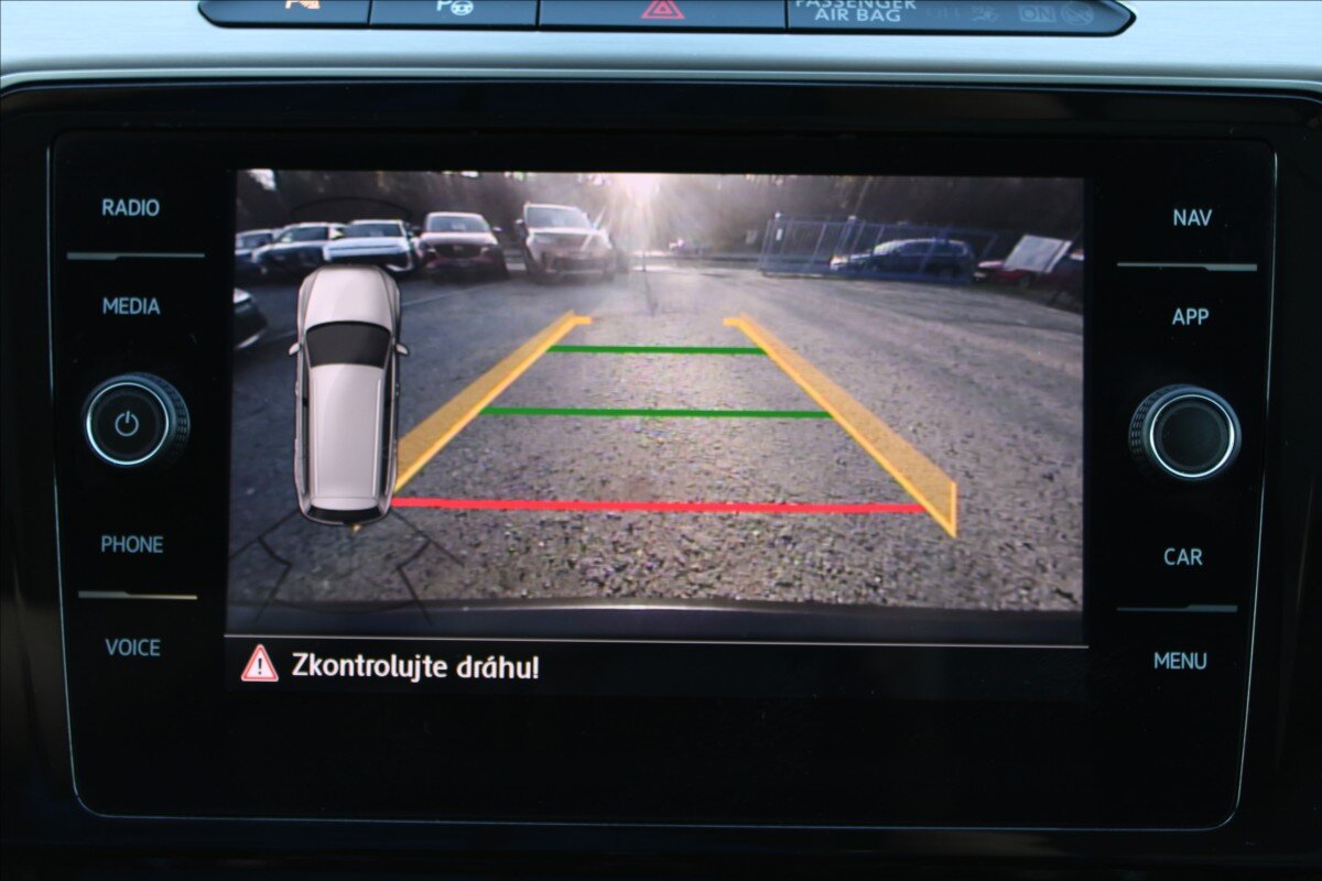 Volkswagen Passat Kombi 2,0 l 140 kw