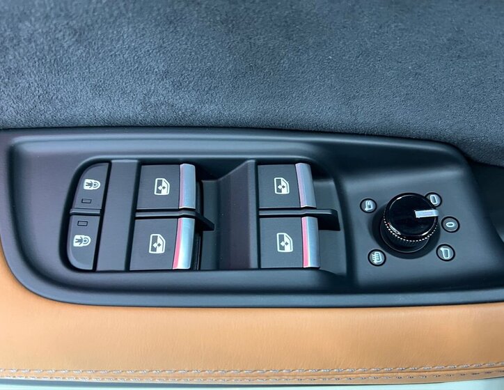 Audi RS Q8 SUV / Terénní 4,0 l 471 kw