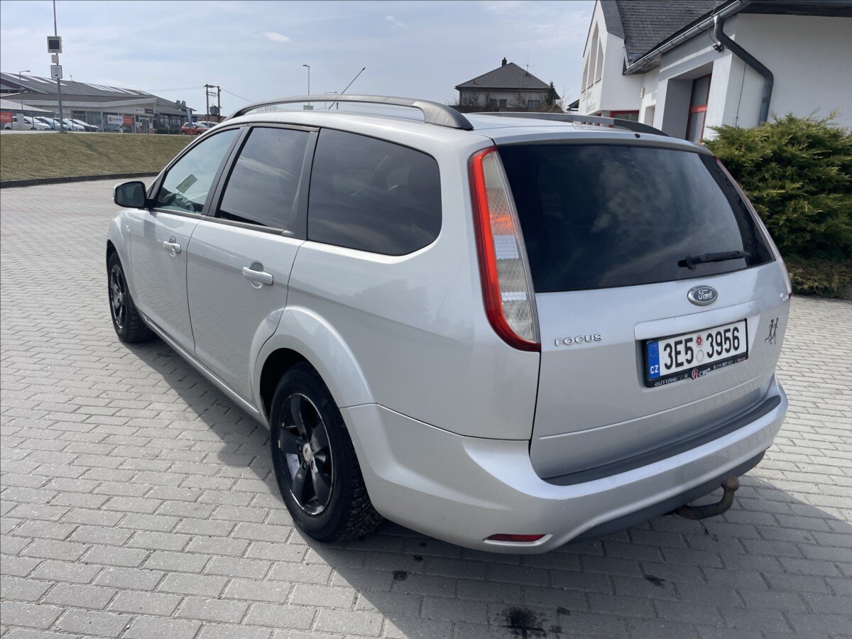 Ford Focus Kombi 1,6 l 74 kw