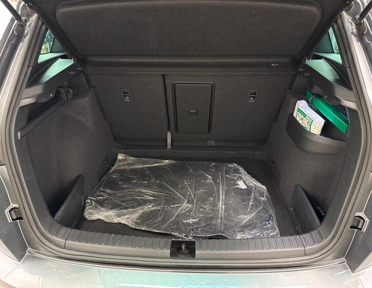 Škoda Karoq SUV 1,5 l 110 kw