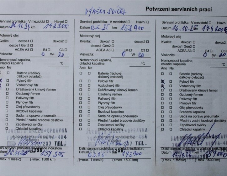 Opel Grandland X SUV 1,2 l 96 kw