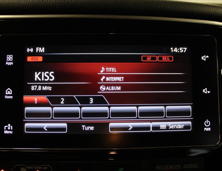 Mitsubishi Outlander SUV / Terénní 2,0 l 89 kw