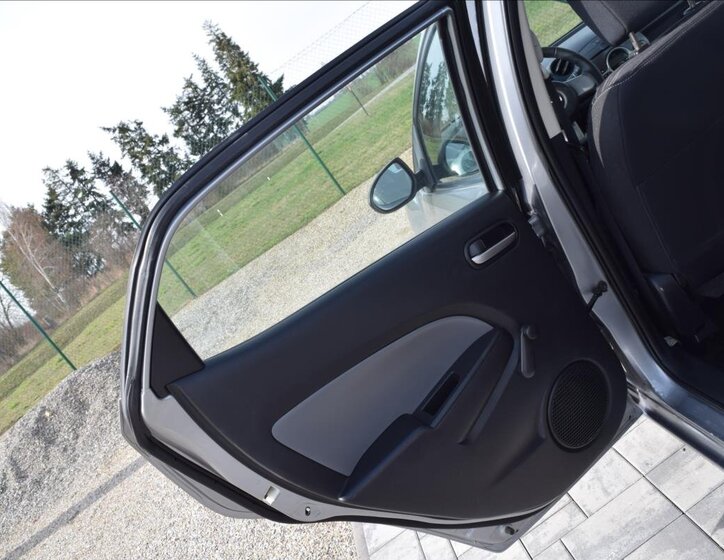 Mazda 2 Hatchback 1,3 l 55 kw