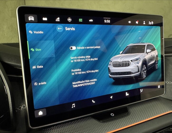 Škoda Kodiaq SUV / Terénní 1,5 l 150 kw