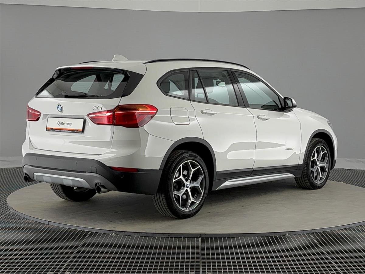 BMW X1 SUV / Terénní 2,0 l 140 kw