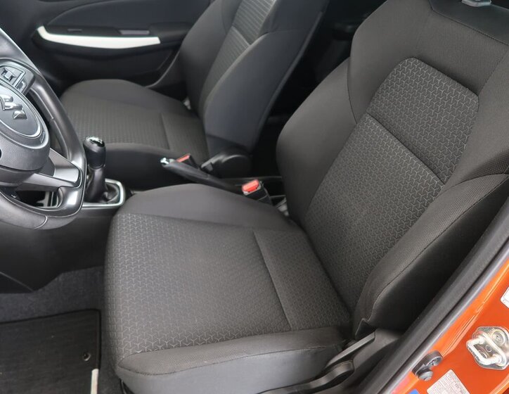 Suzuki Swift Hatchback 1,2 l 61 kw