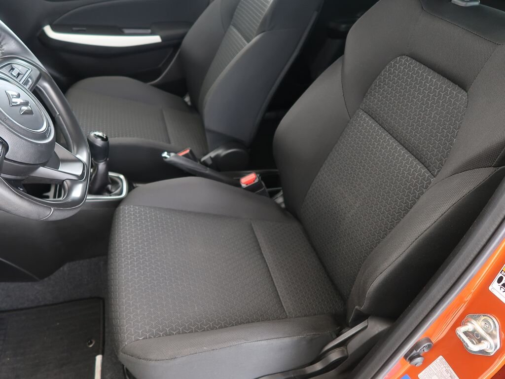 Suzuki Swift Hatchback 1,2 l 61 kw