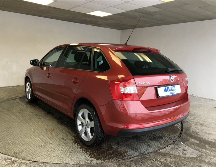 Škoda Rapid 5
