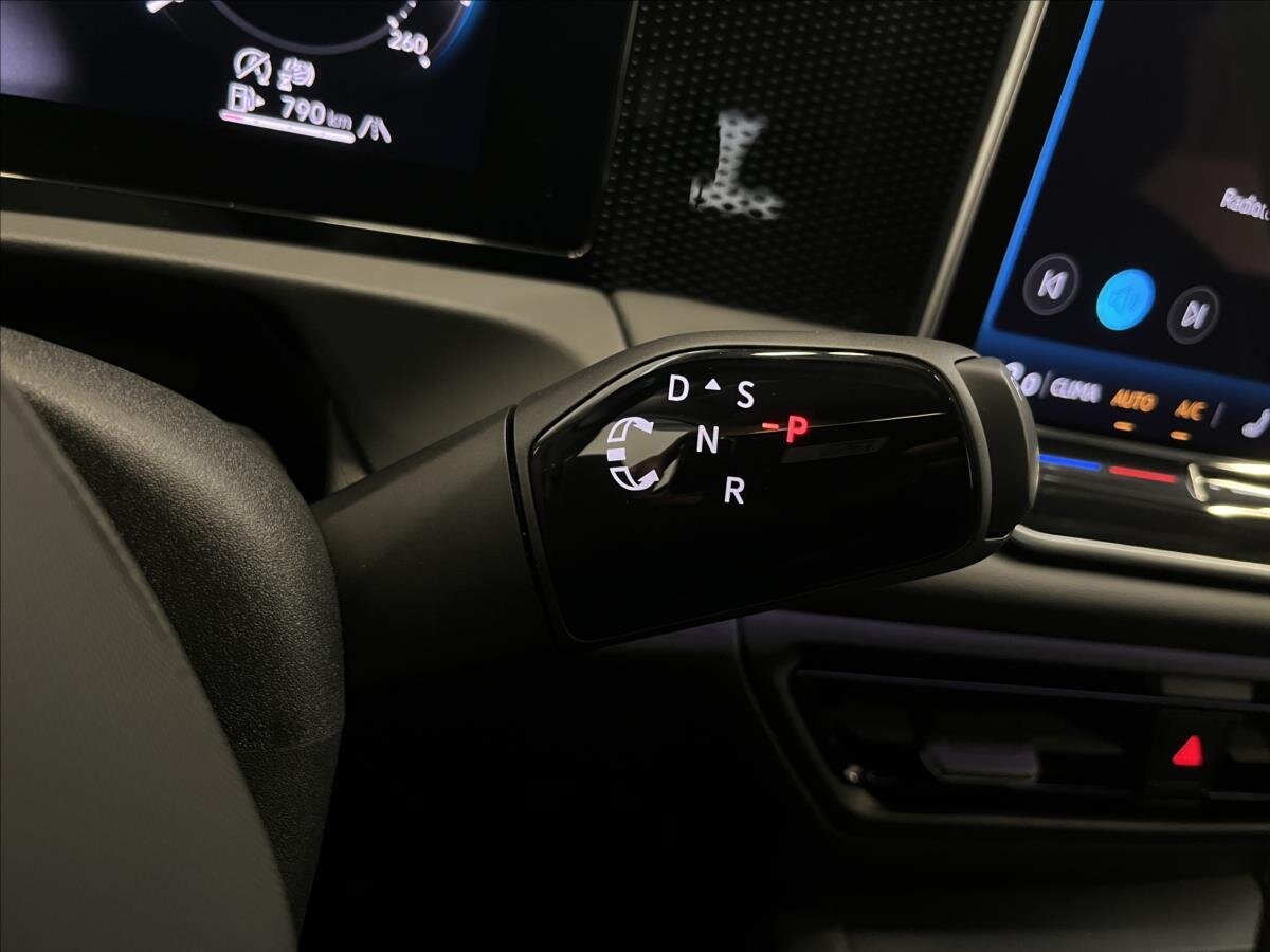 Volkswagen Tiguan SUV / Terénní 1,5 l 96 kw