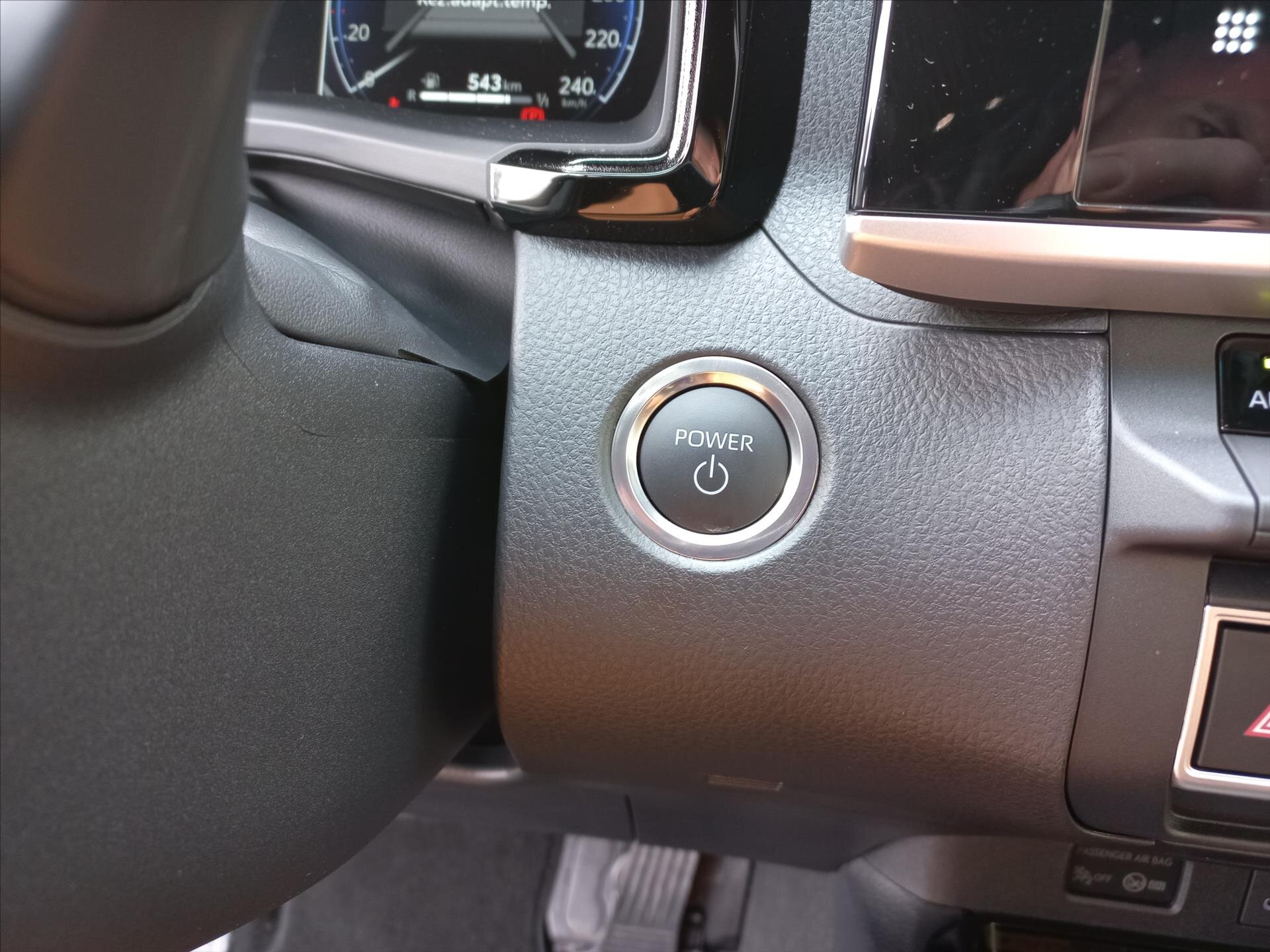 Toyota Camry Sedan / Limuzína 2,5 l 137 kw