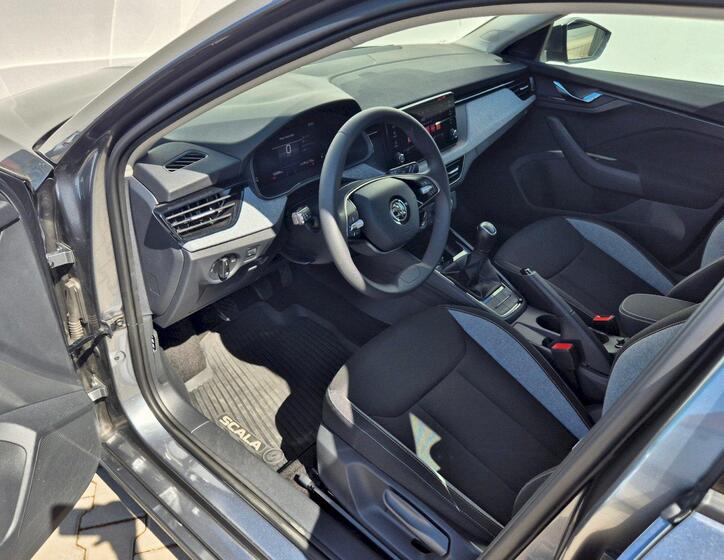 Škoda Scala 13
