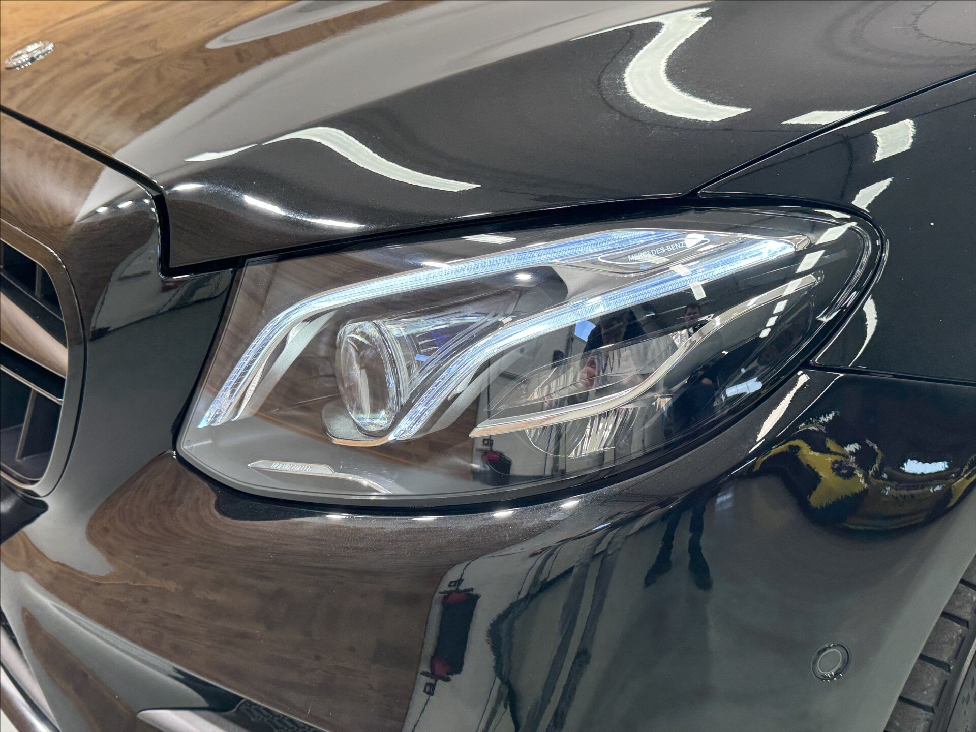 Mercedes-Benz Třídy E Sedan / Limuzína 2,9 l 250 kw