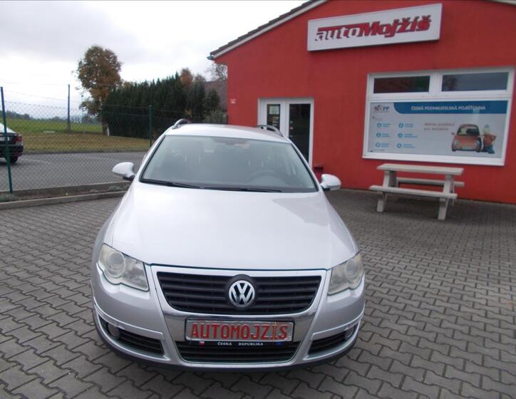 Volkswagen Passat 2