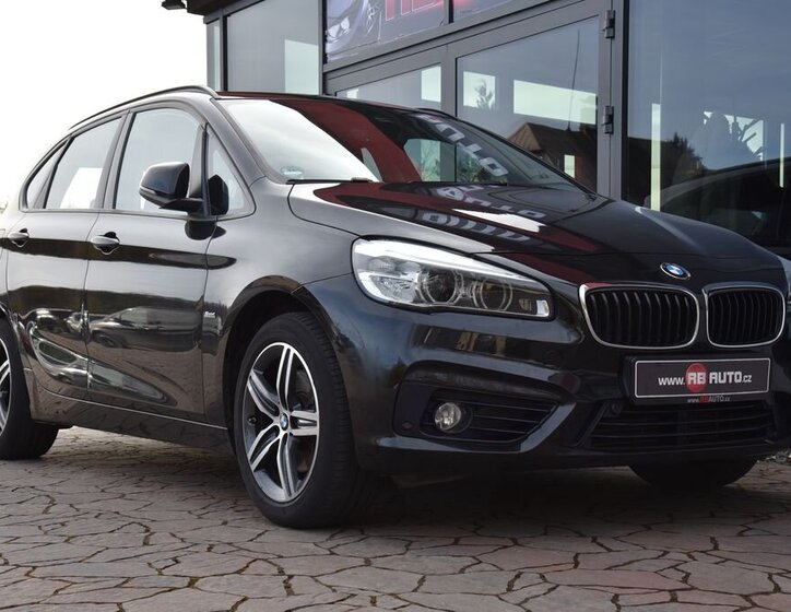 BMW Řada 2 MPV 1,5 l 100 kw