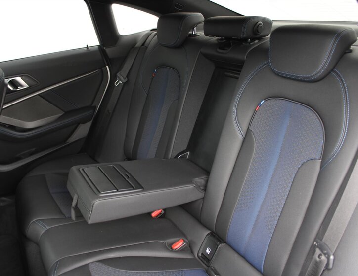 BMW Řada 2 Sedan 2,0 l 140 kw