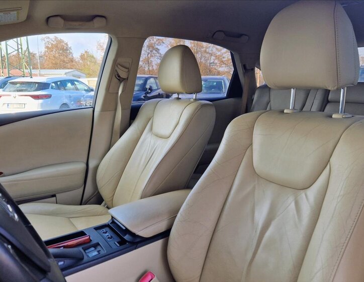 Lexus RX 450h SUV / Terénní 3,5 l 183 kw