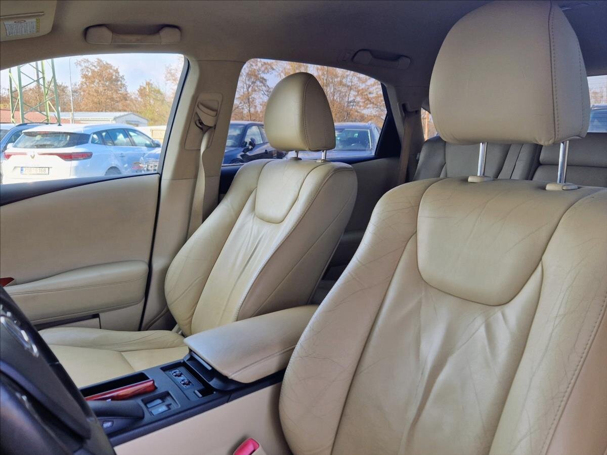 Lexus RX 450h SUV / Terénní 3,5 l 183 kw