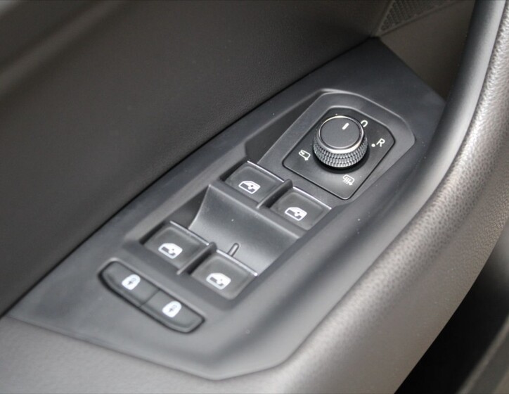 Volkswagen Touareg 19