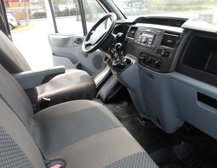 Ford Transit Skříň 2,2 l 63 kw