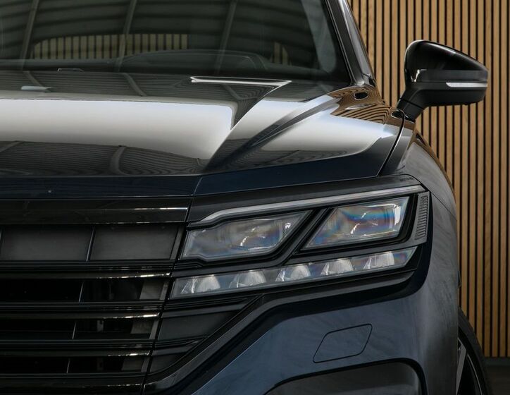 Volkswagen Touareg 7