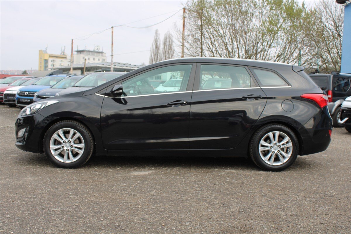 Hyundai i30 Kombi 1,6 l 88 kw