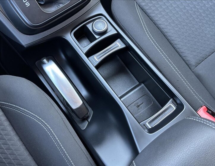 Ford C-MAX MPV 1,5 l 88 kw