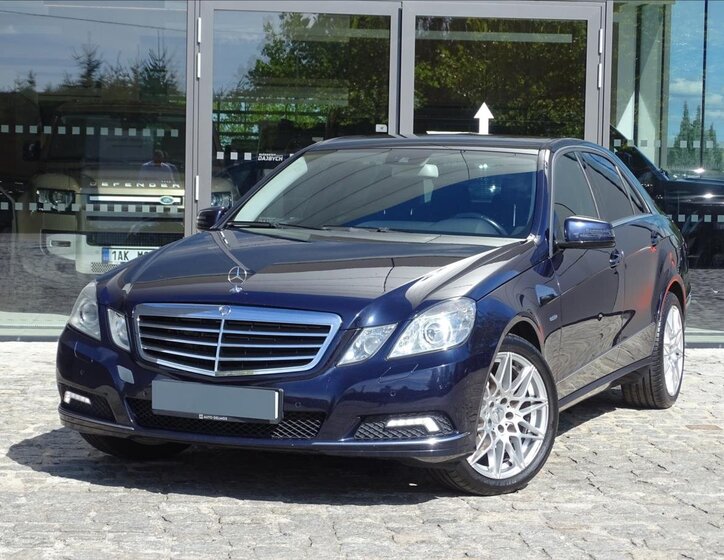 Mercedes-Benz Třídy E 1