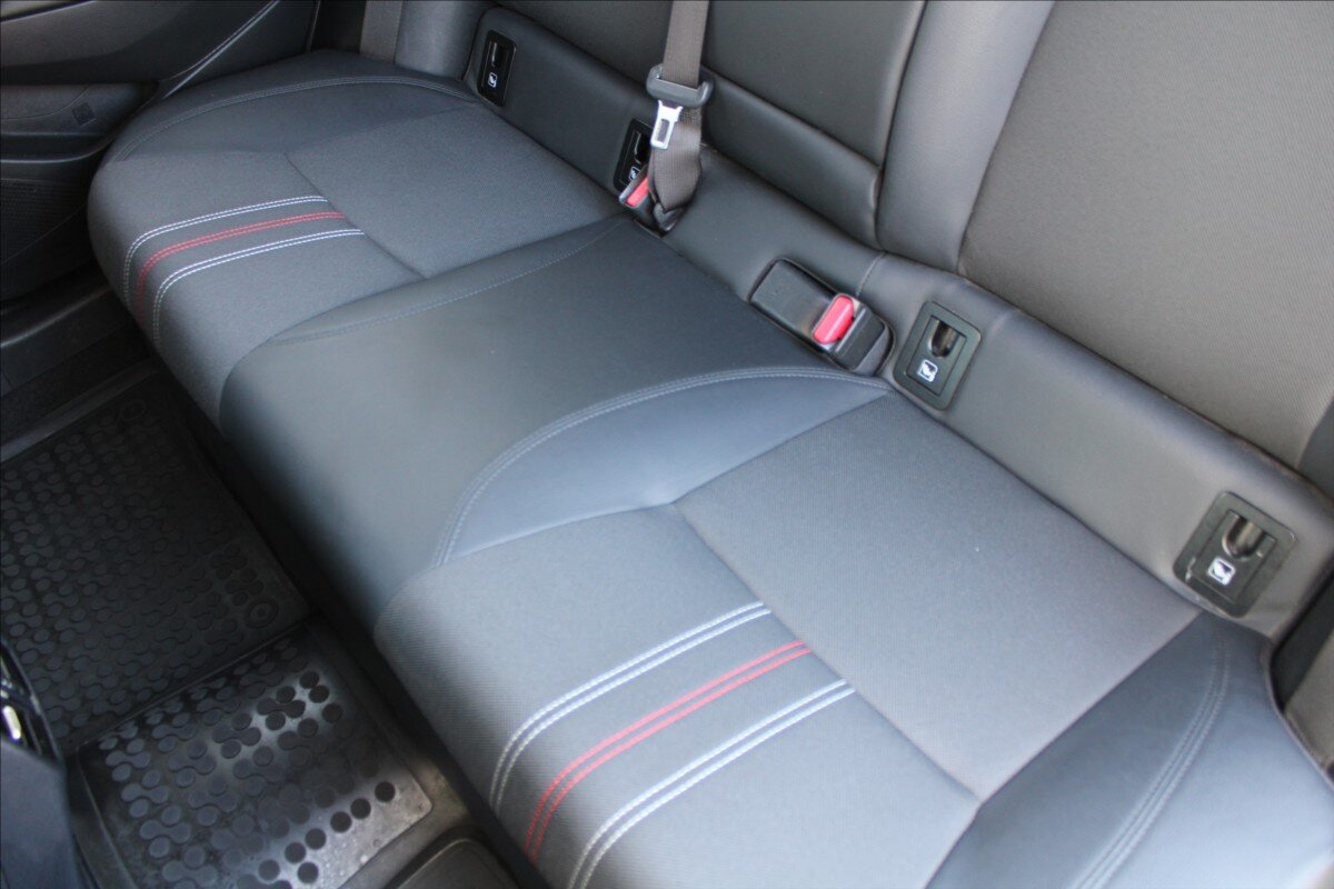 Toyota Corolla Kombi 2,0 l 112 kw