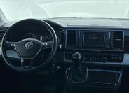 Volkswagen Multivan 5