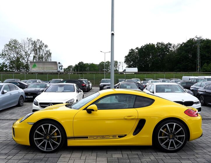 Porsche Cayman 3