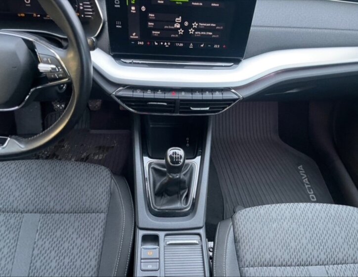 Škoda Octavia Kombi 1,5 l 110 kw