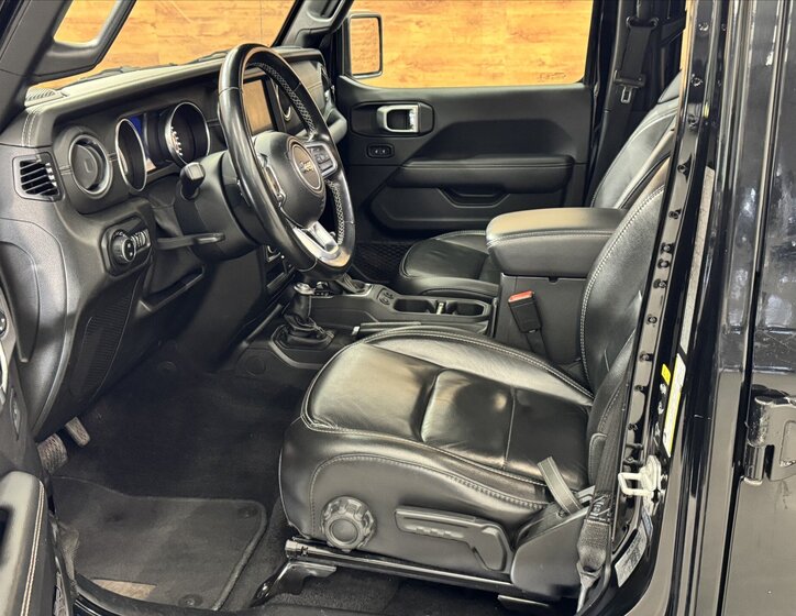 Jeep Wrangler SUV / Terénní 2,1 l 147 kw