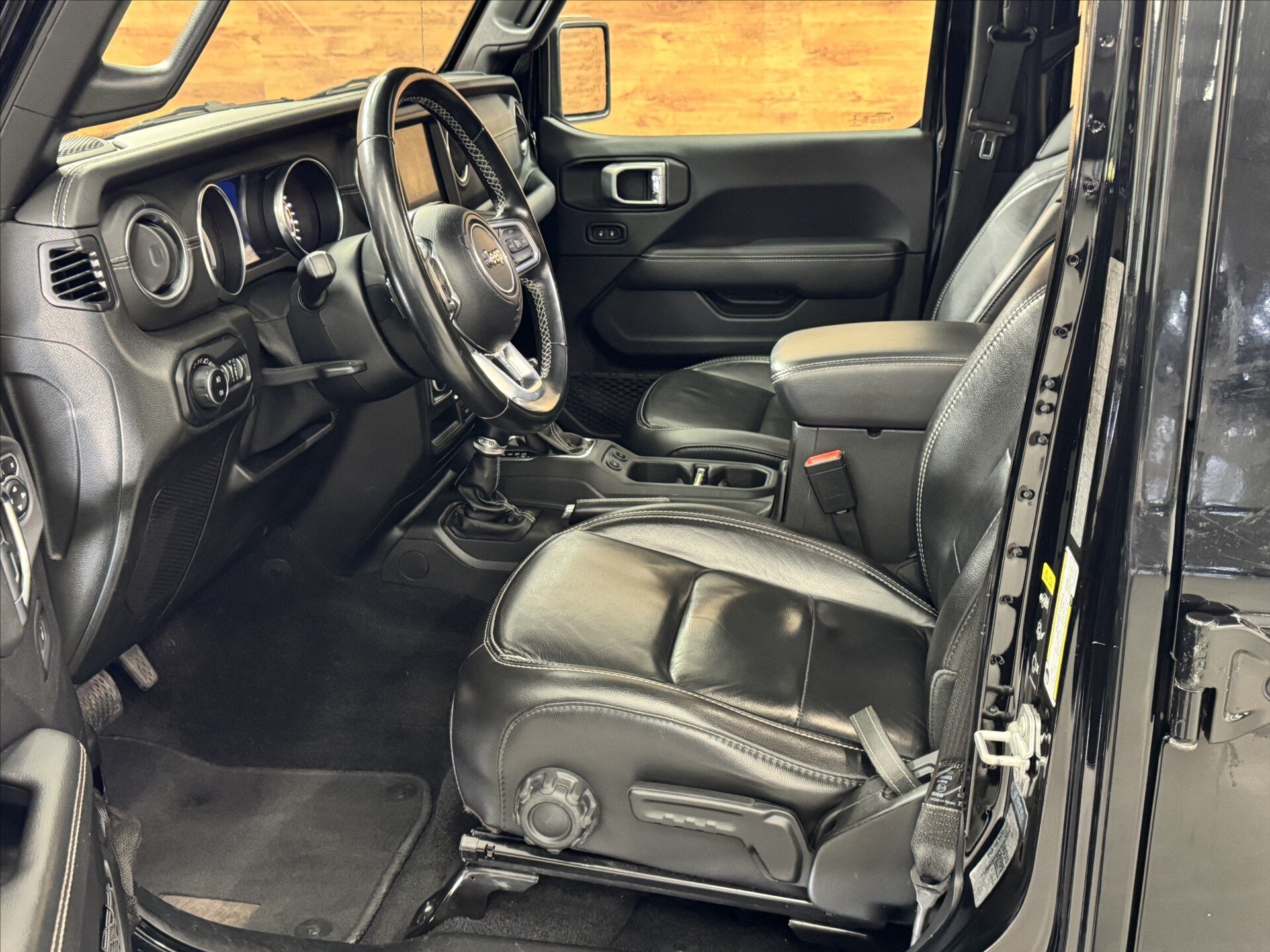 Jeep Wrangler SUV / Terénní 2,1 l 147 kw