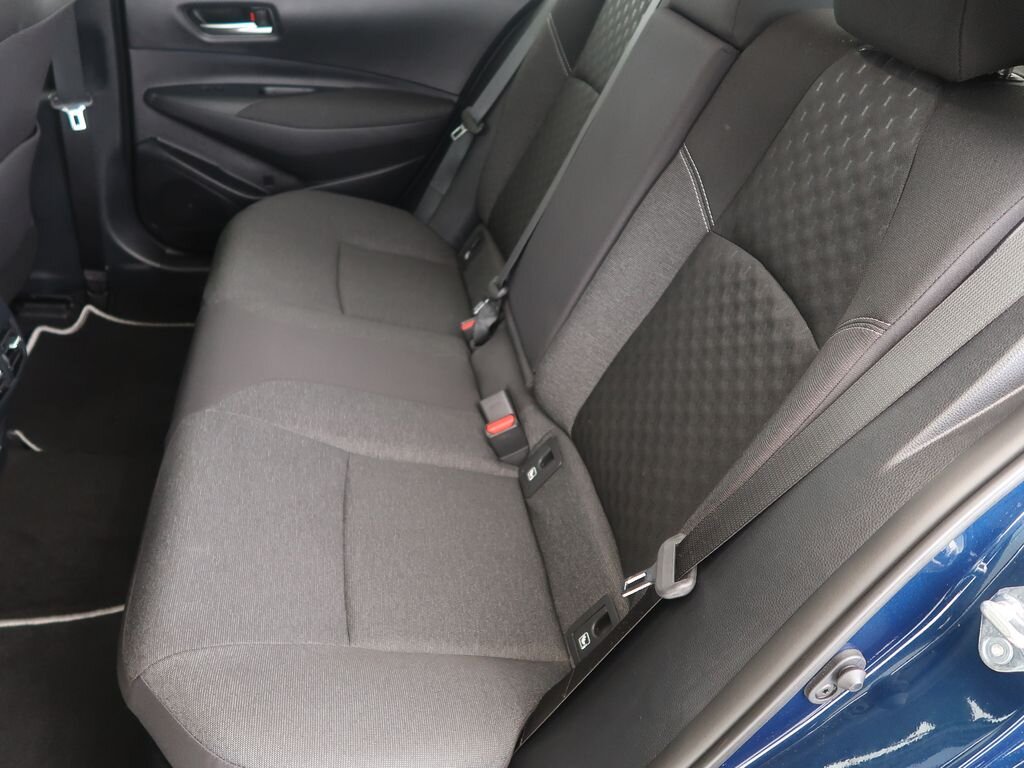 Toyota Corolla Sedan / Limuzína 1,8 l 72 kw