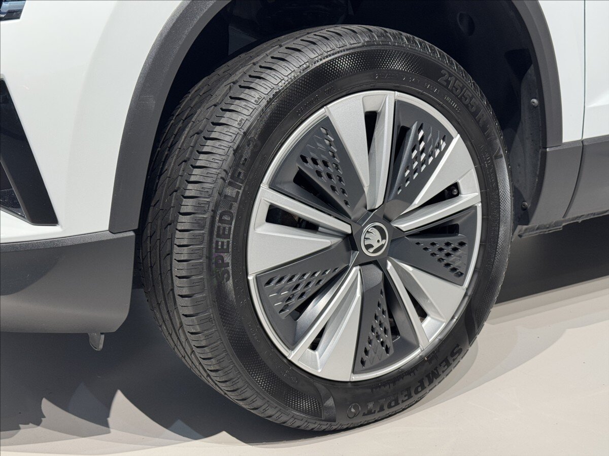 Škoda Karoq SUV / Terénní 1,5 l 110 kw
