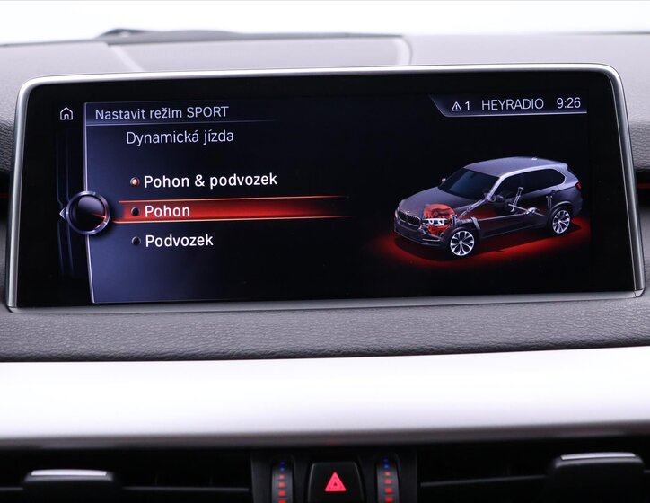 BMW X5 SUV / Terénní 3,0 l 230 kw