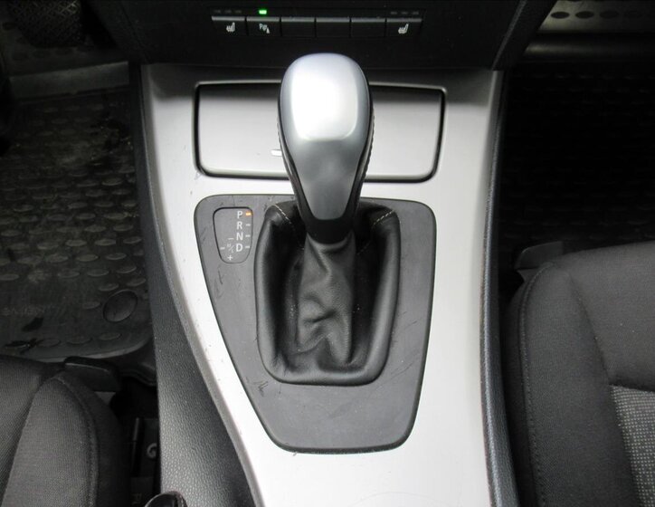 BMW Řada 3 Sedan 2,5 l 160 kw