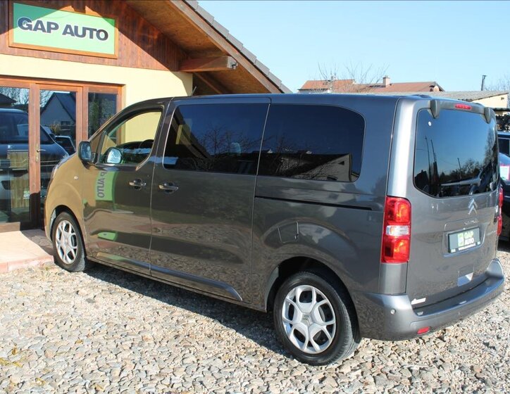 Citroën SpaceTourer MPV 2,0 l 110 kw