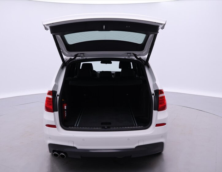 BMW X3 Kombi 3,0 l 190 kw