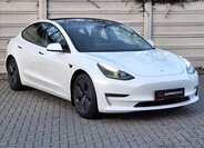 Tesla Model 3 1