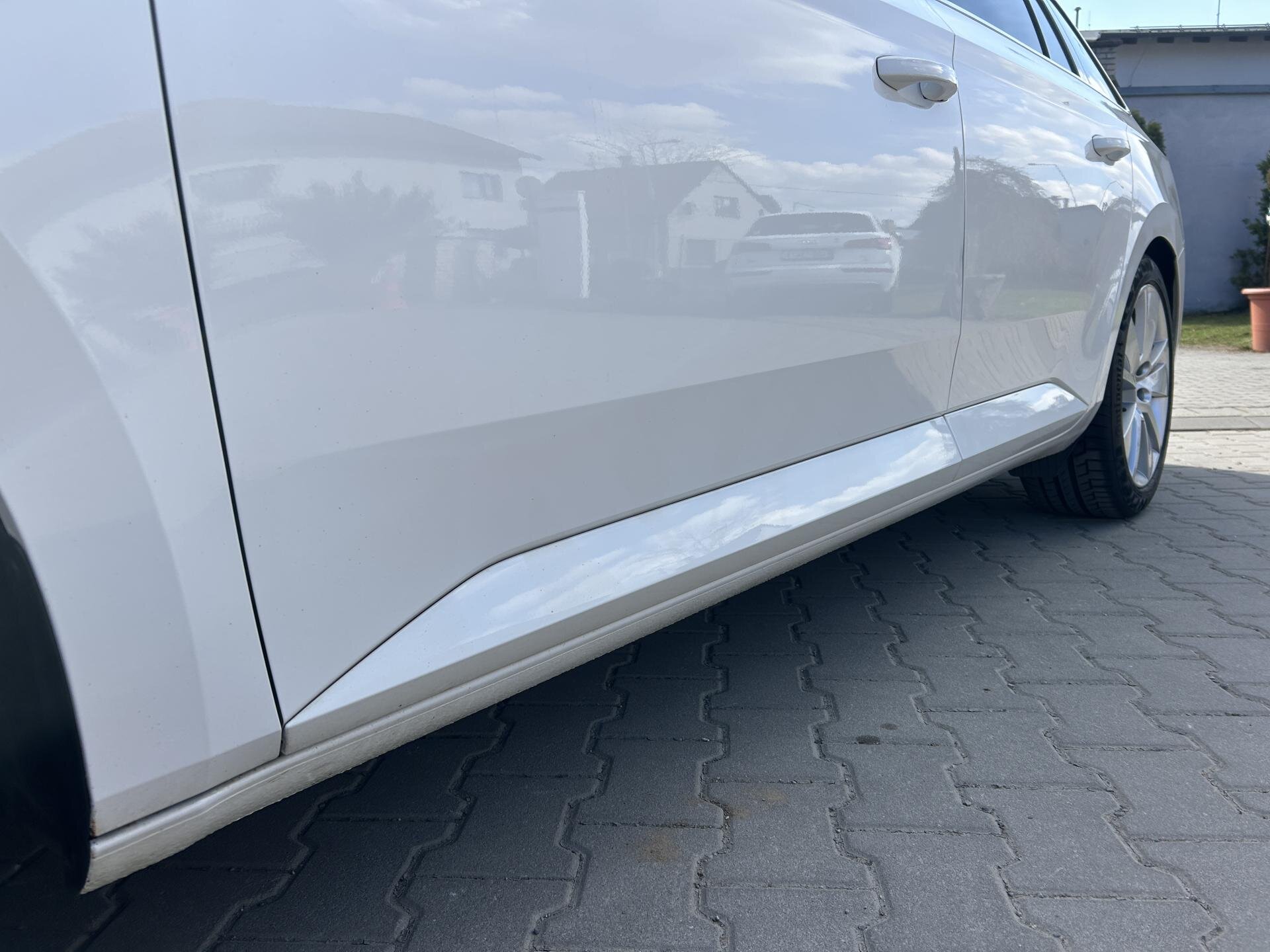 Škoda Superb Kombi 2,0 l 110 kw